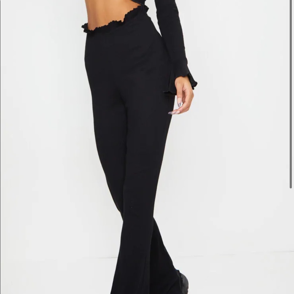 🌸 frill detail wide leg pants